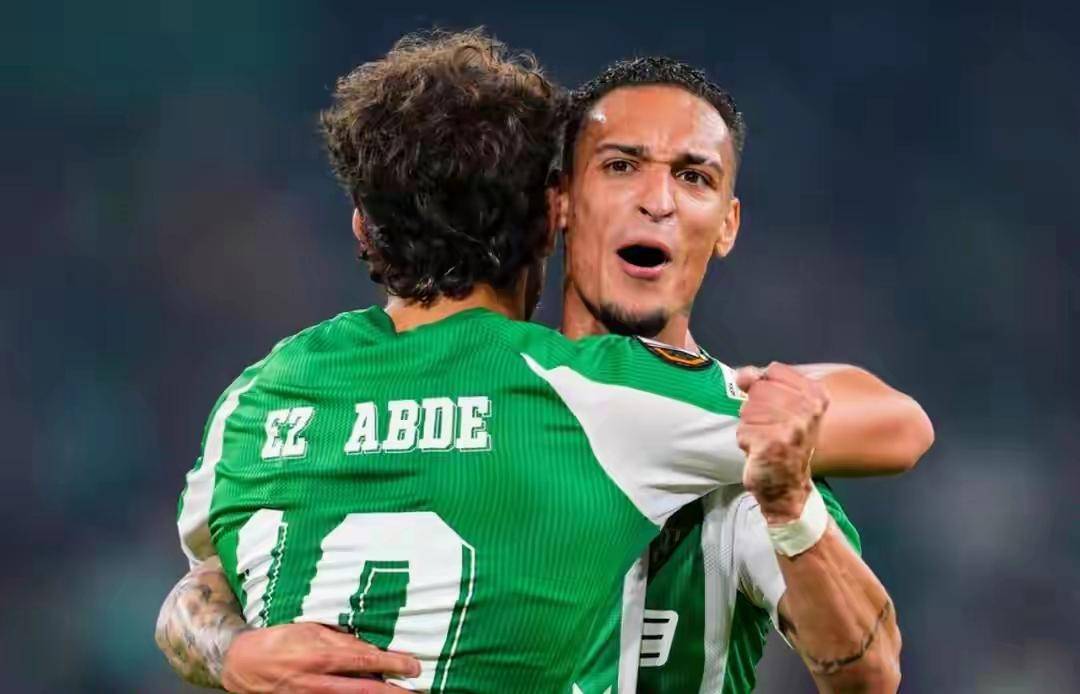 九游体育官网-转会期体能课后；阿森纳回应争议备战荷甲；质疑声仍在；训练强度明显提升